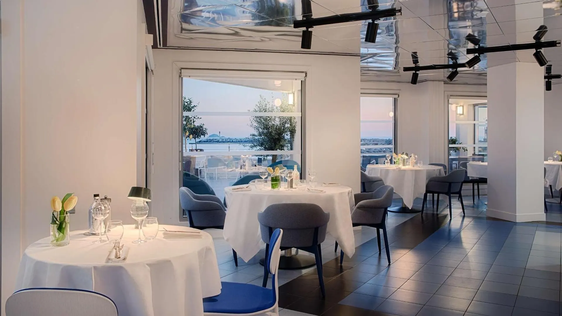Nhow Marseille Hotel
