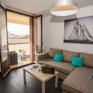  Apartment Renty Cote Parc Parking Inclus